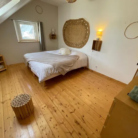 Les Eaux Du Moulin Piscine Chauffee Et Jacuzzi Vittefleur