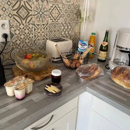 Holiday home Les Eaux Du Moulin Piscine Chauffee Et Jacuzzi