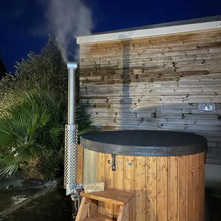 Holiday home Les Eaux Du Moulin Piscine Chauffee Et Jacuzzi *
