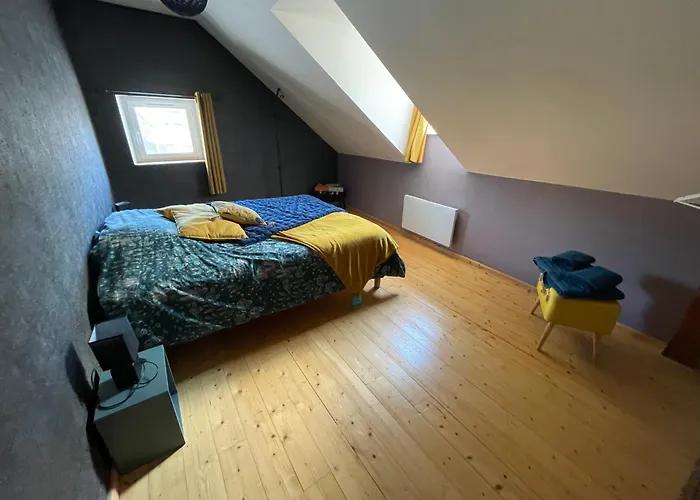 Holiday home Les Eaux Du Moulin Piscine Chauffee Et Jacuzzi *